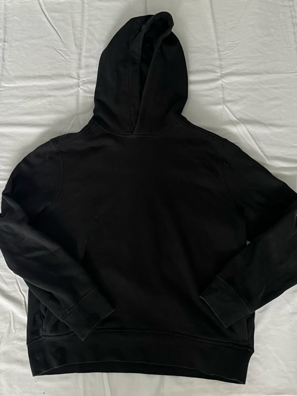 Men's Black Pullover Hoodie - Classic Comfort L